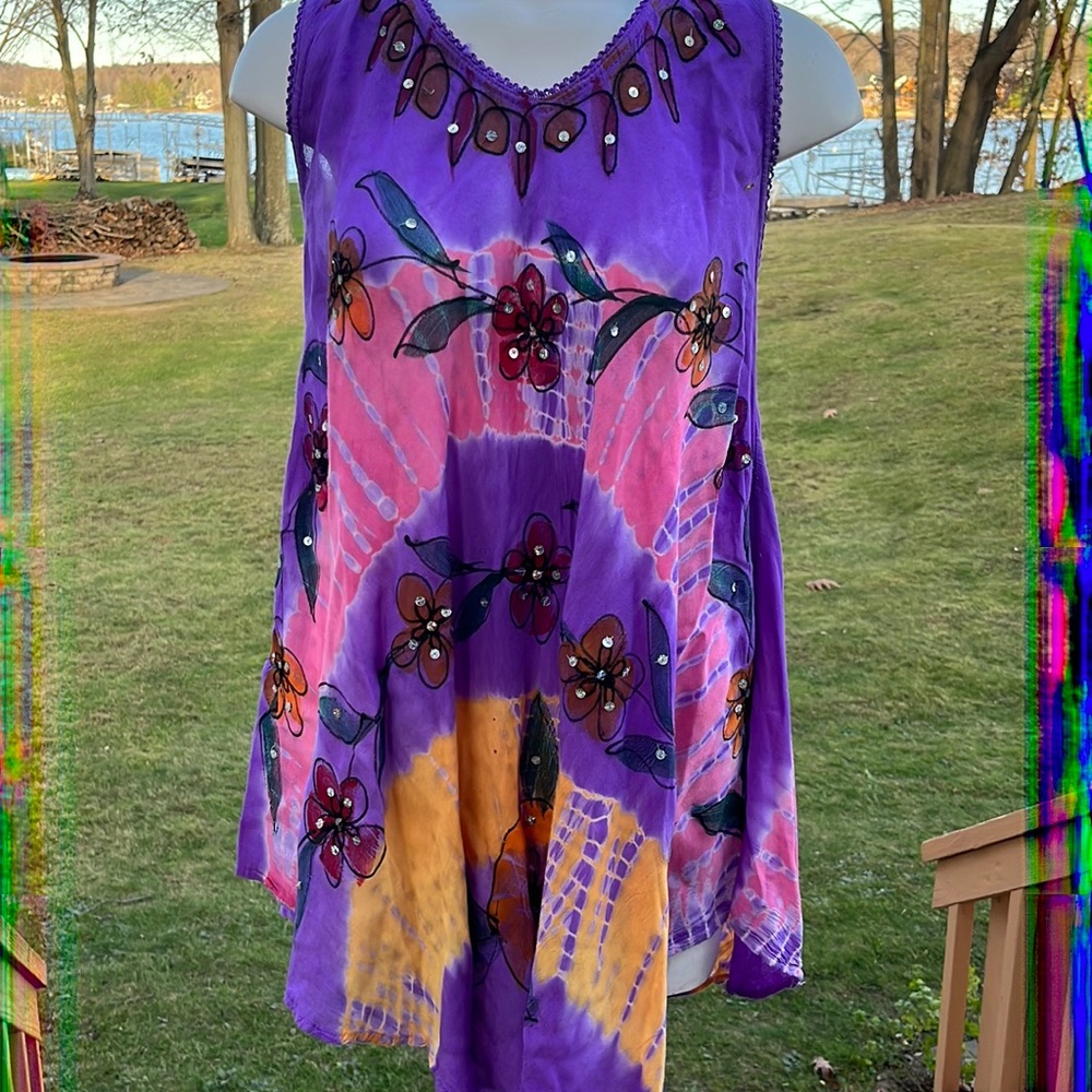 Tie-dyed & floral on swing tunic/mini M